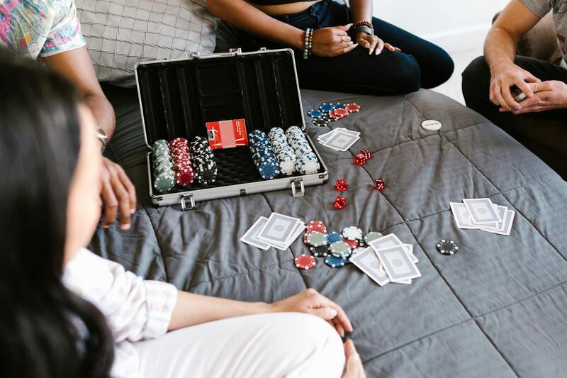 PokerStars Streaming: Katso Live-vedonlyöntiä Ja Tapahtumia